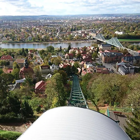 Сasa de vacaciones Ferienhaus-der-villa-elsa